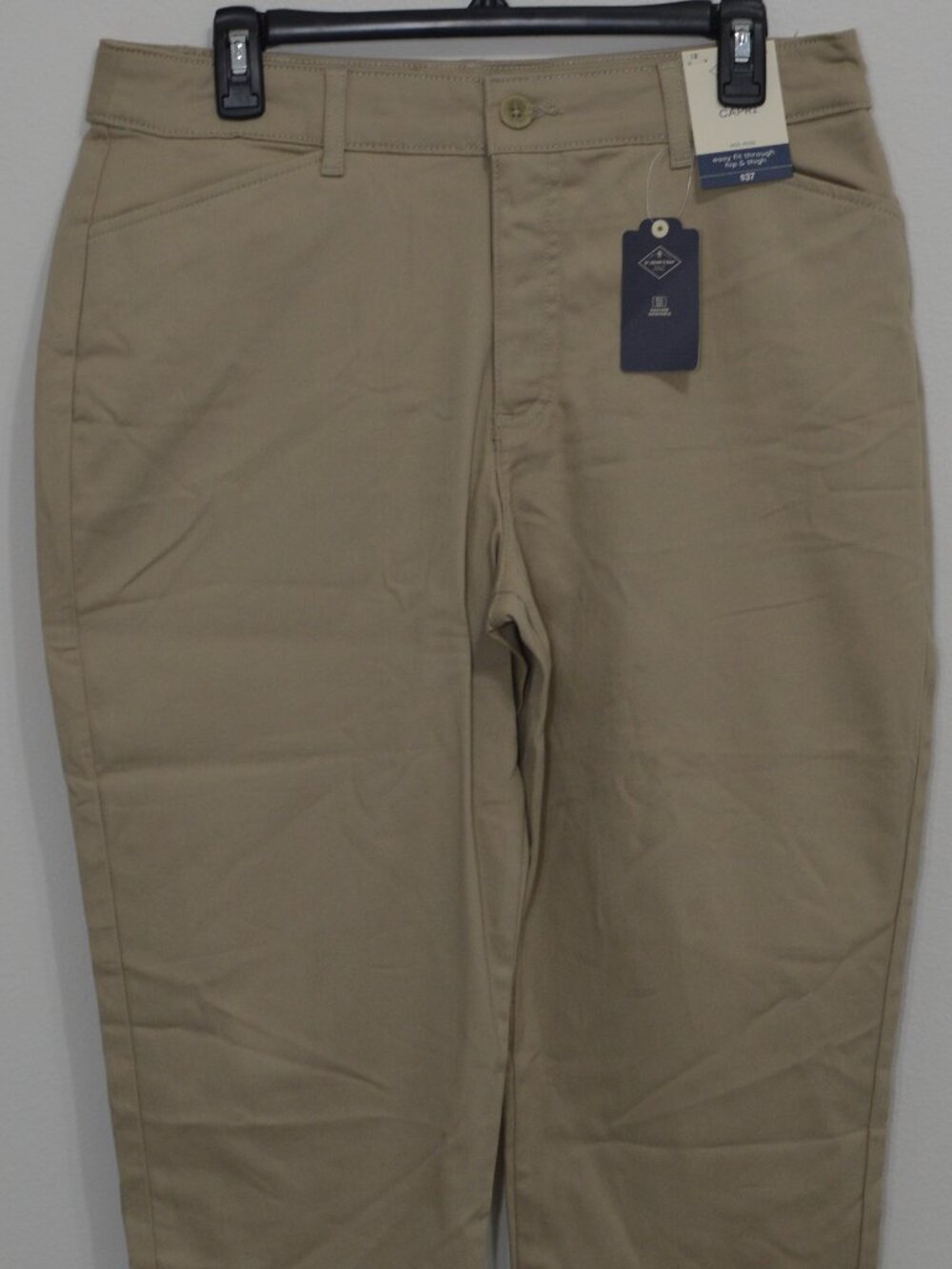 St. John's Bay Secretly Slender Capri Pants Biscotti - Size 12